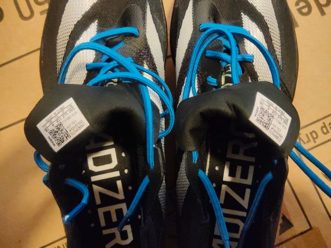 アディゼロ フィネス 27.5cm