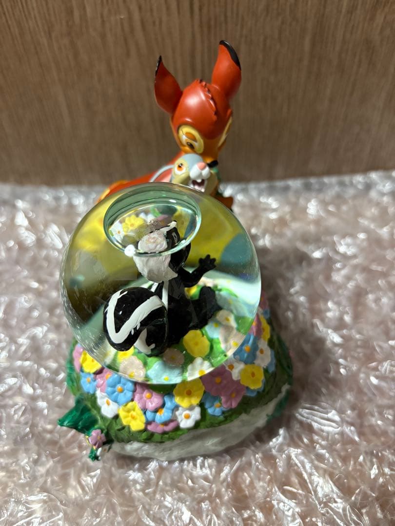 Disney バンビ　スノードームオルゴール