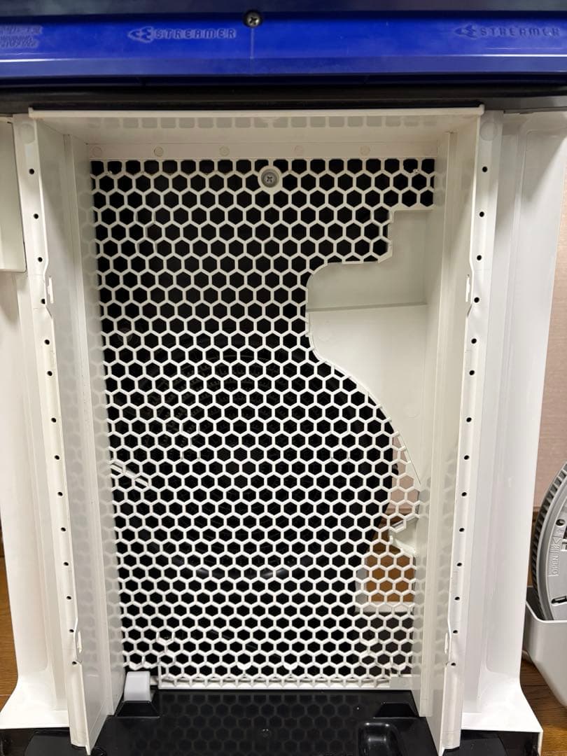 DAIKIN ダイキン　加湿ストリーマ空気清浄機　MCK70UJ-W