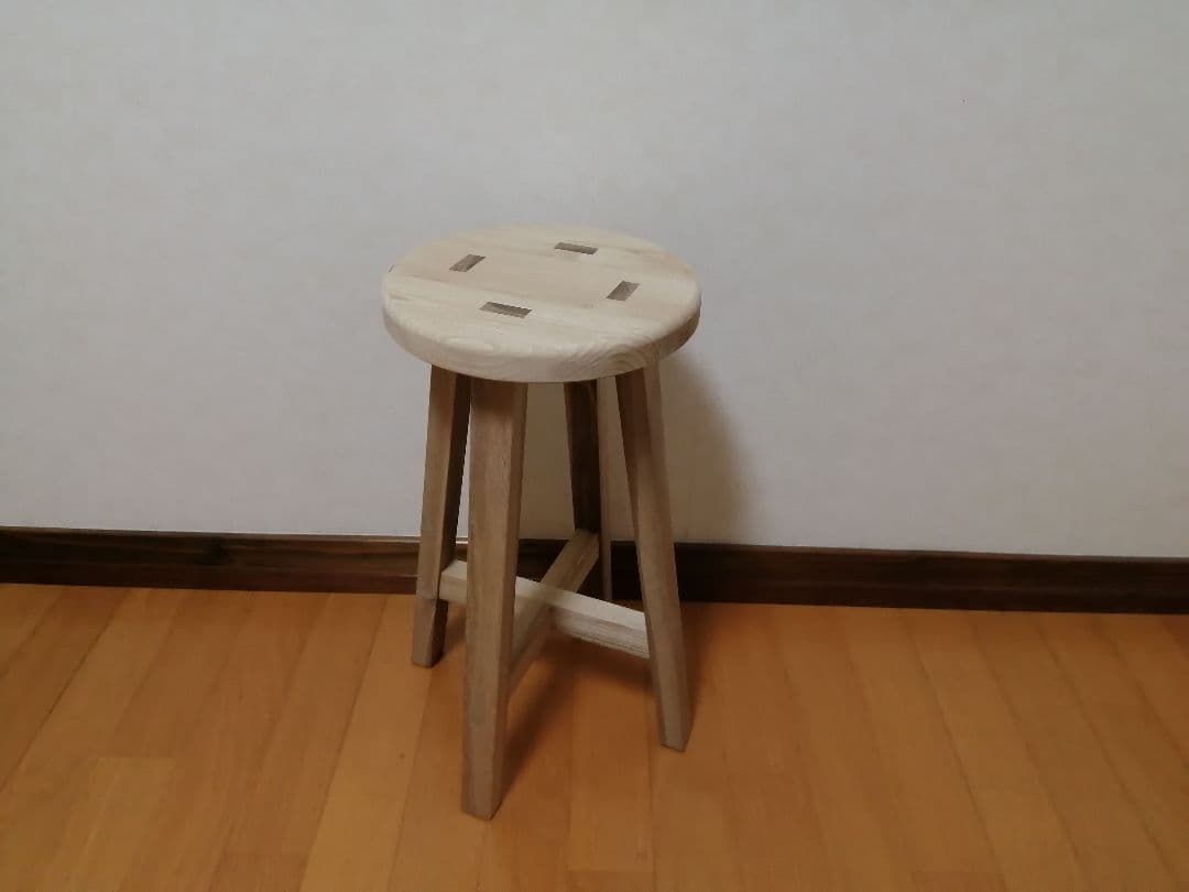 栗材スツール　高さ60cm　丸椅子　stool