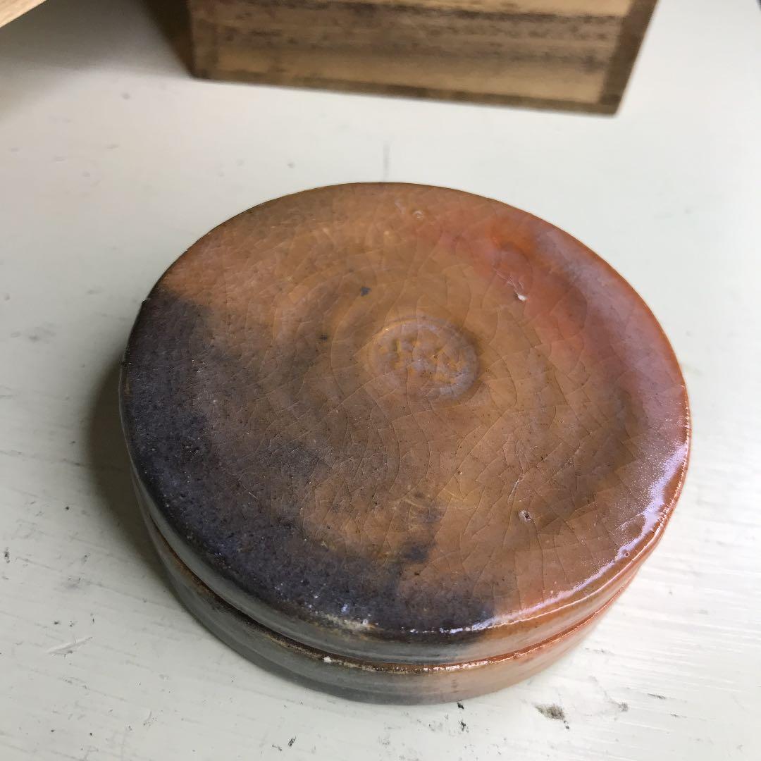 姿の良い香合　ビンテージ　茶道具　古美術作家物 赤楽古瓦形香合（保護箱）