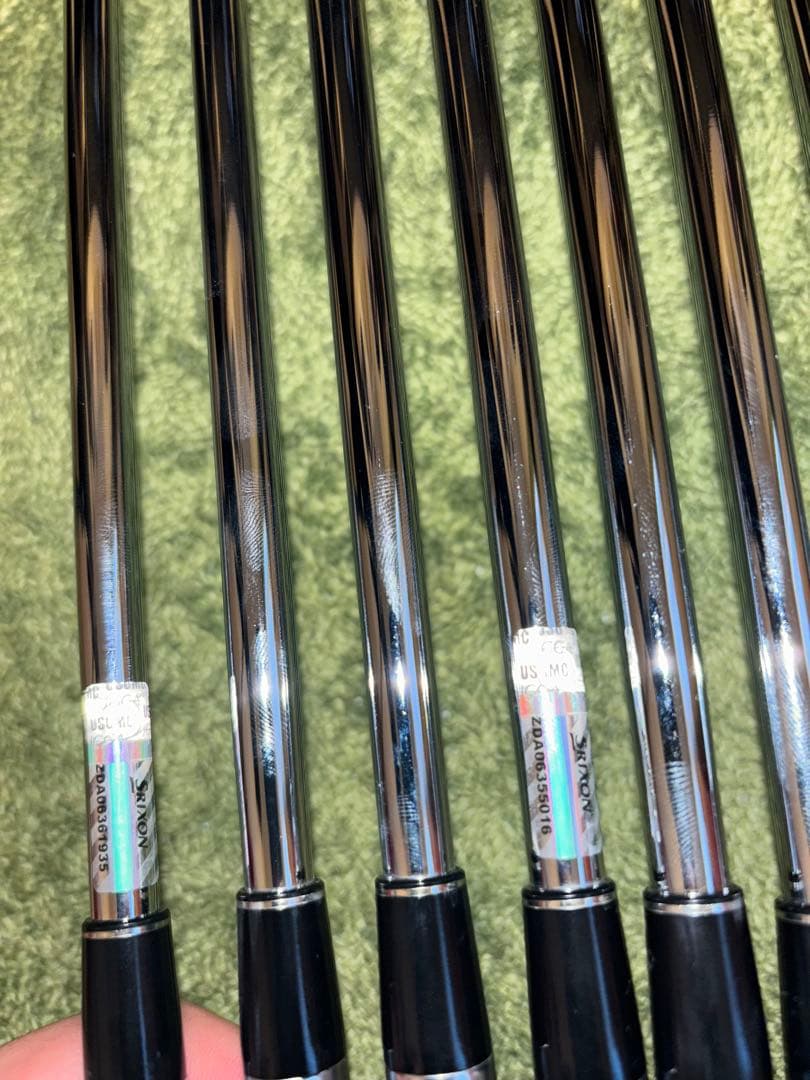 スリクソン　ZXi7アイアン 4〜9.P