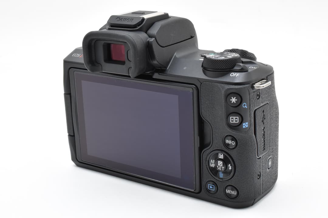 ■ほぼ新品■ キヤノン EOS Kiss M #C734