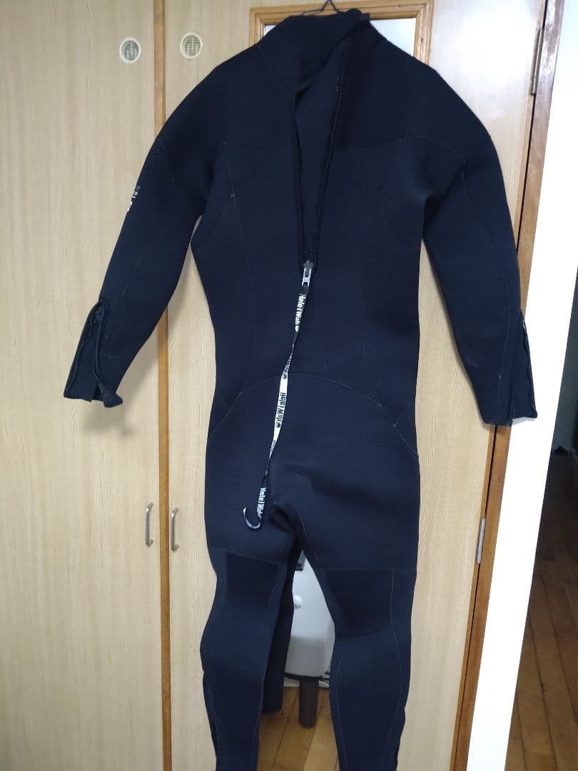 Helei Waho フルスーツ 5.0mm サイズLB