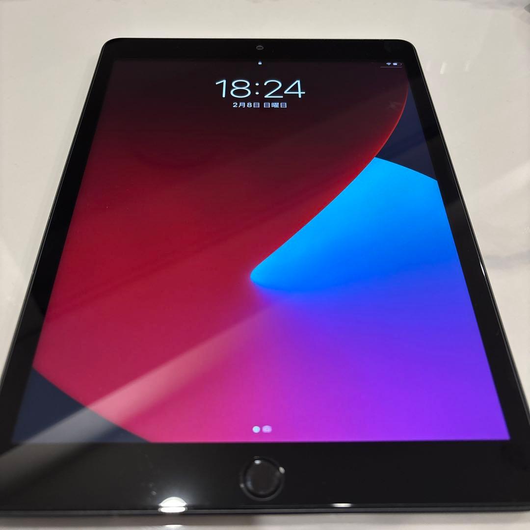 ipad（第8世代） 32GB wifiモデル MYL923J/A