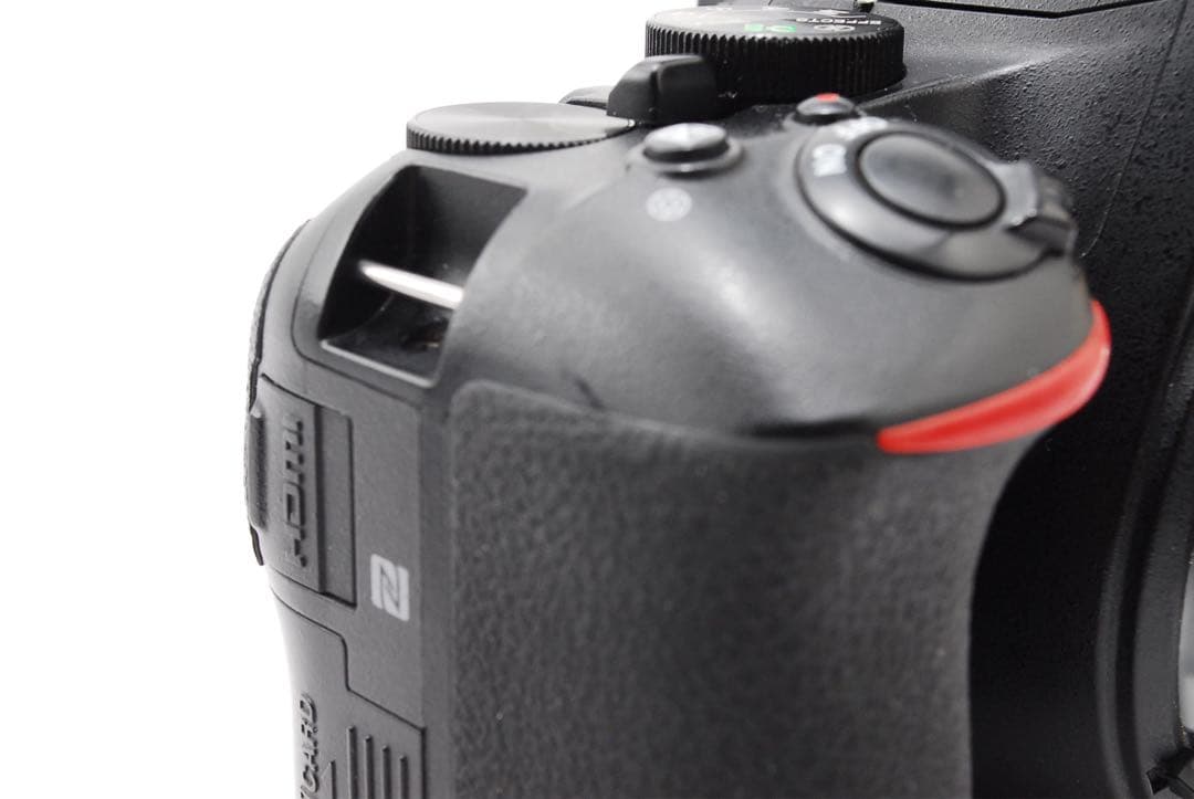 Nikon D5600✨Wi-Fi搭載機種 Bluetoothスマホ転送 高画質