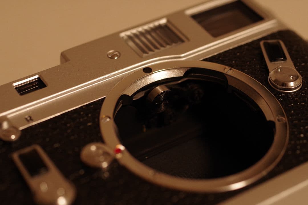 〈ご成約品〉　Leica M4 レンジファインダーカメラOH済