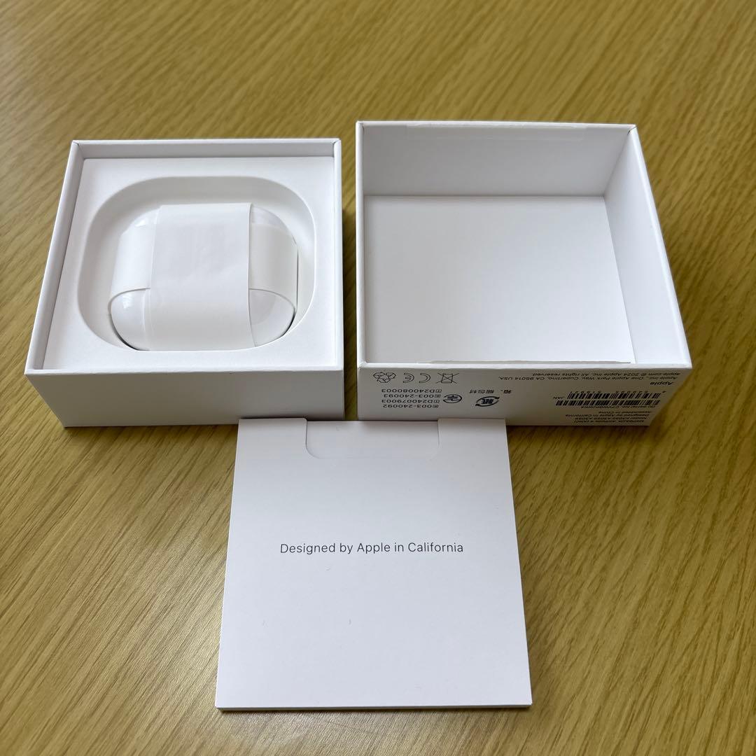 純正　AirPods 4（エアーポッズ 4） アクティブノイズキャンセリング搭載