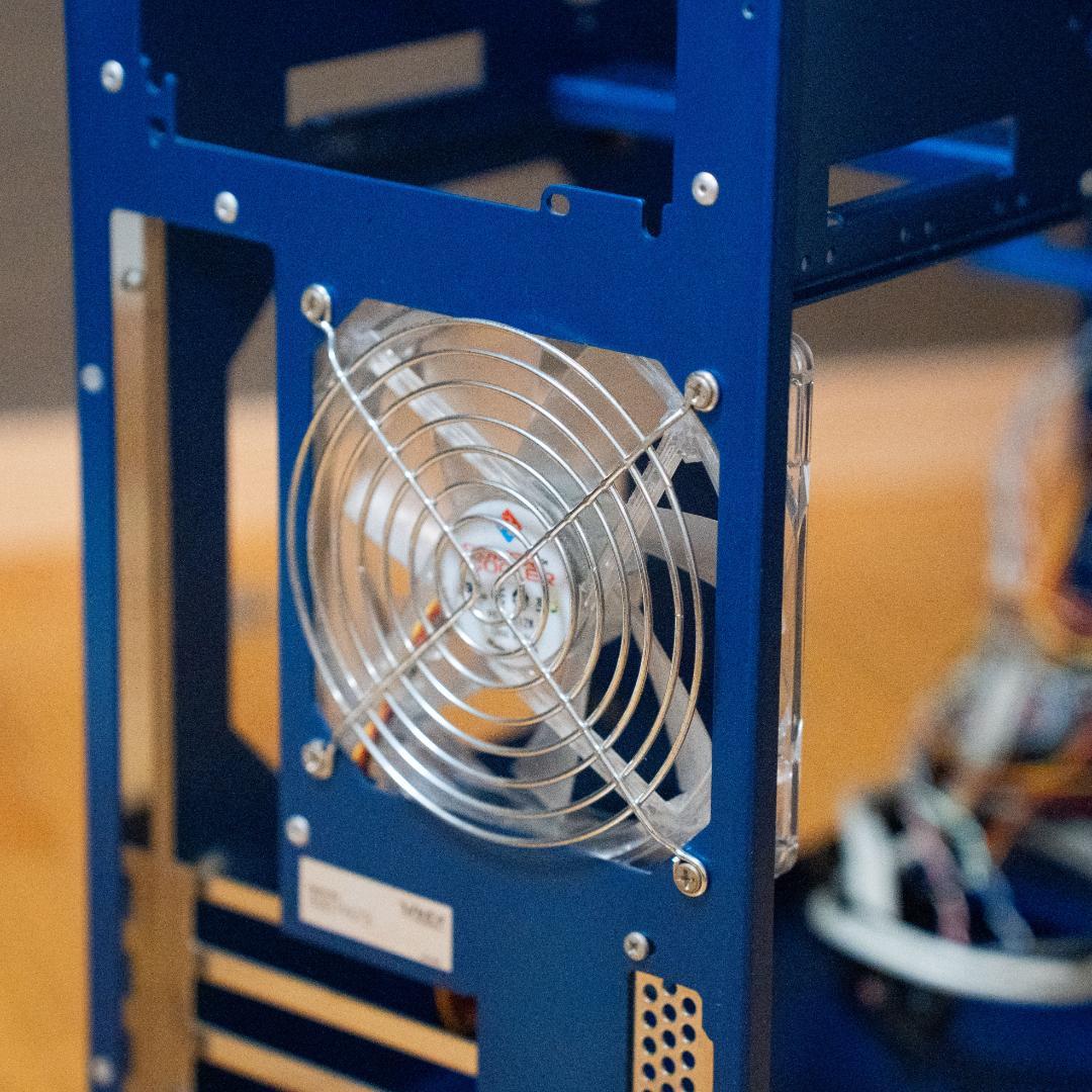 [最終値下げ] pcケース　星野アイエヌジー　 windy VX1100