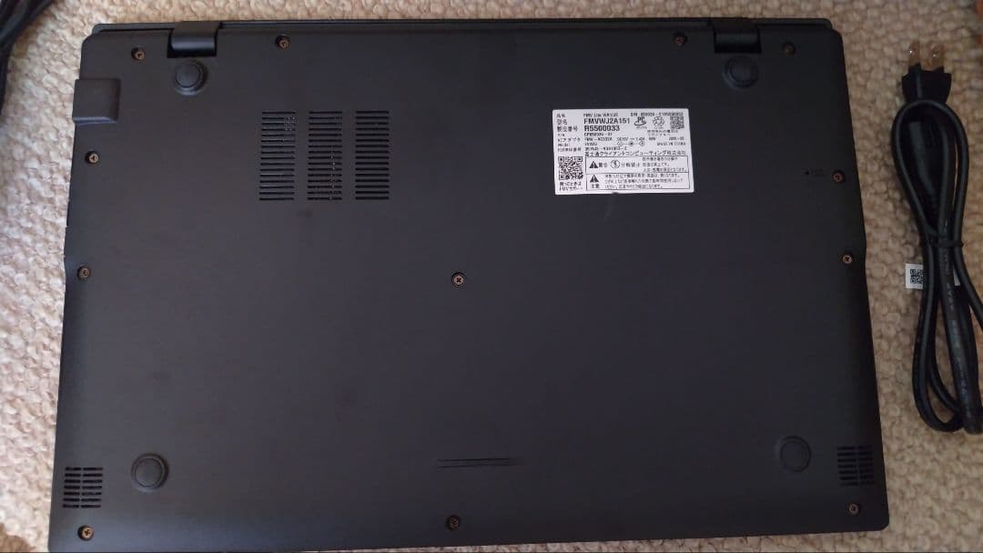 富士通FMV WA1/J2 未使用WIN11