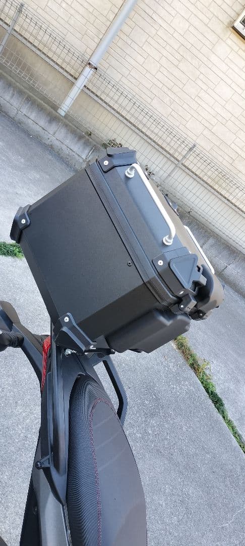 ハイパーモタード939　ドゥカティ　純正　リアキャリア