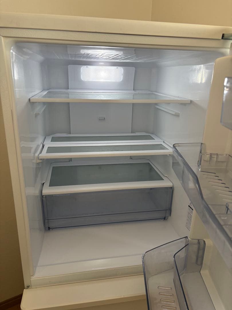 値下げしました♪AQUA 冷蔵庫 AQR-27J 272L 2020年 3ドア