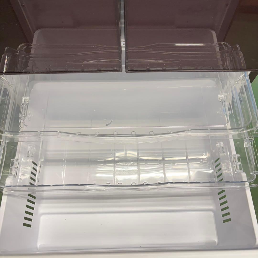 635 関東圏配送　大人気　鏡面デザイン　右開き　400L強　極美品　5ドア