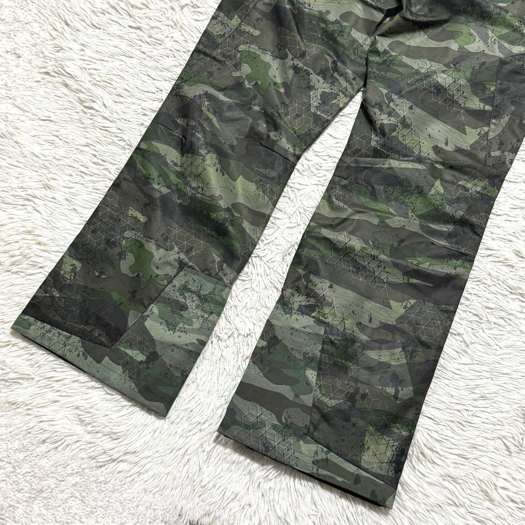 極美品 オークリー 幾何学迷彩 シェルパンツ スノーボード スキー Mサイズ