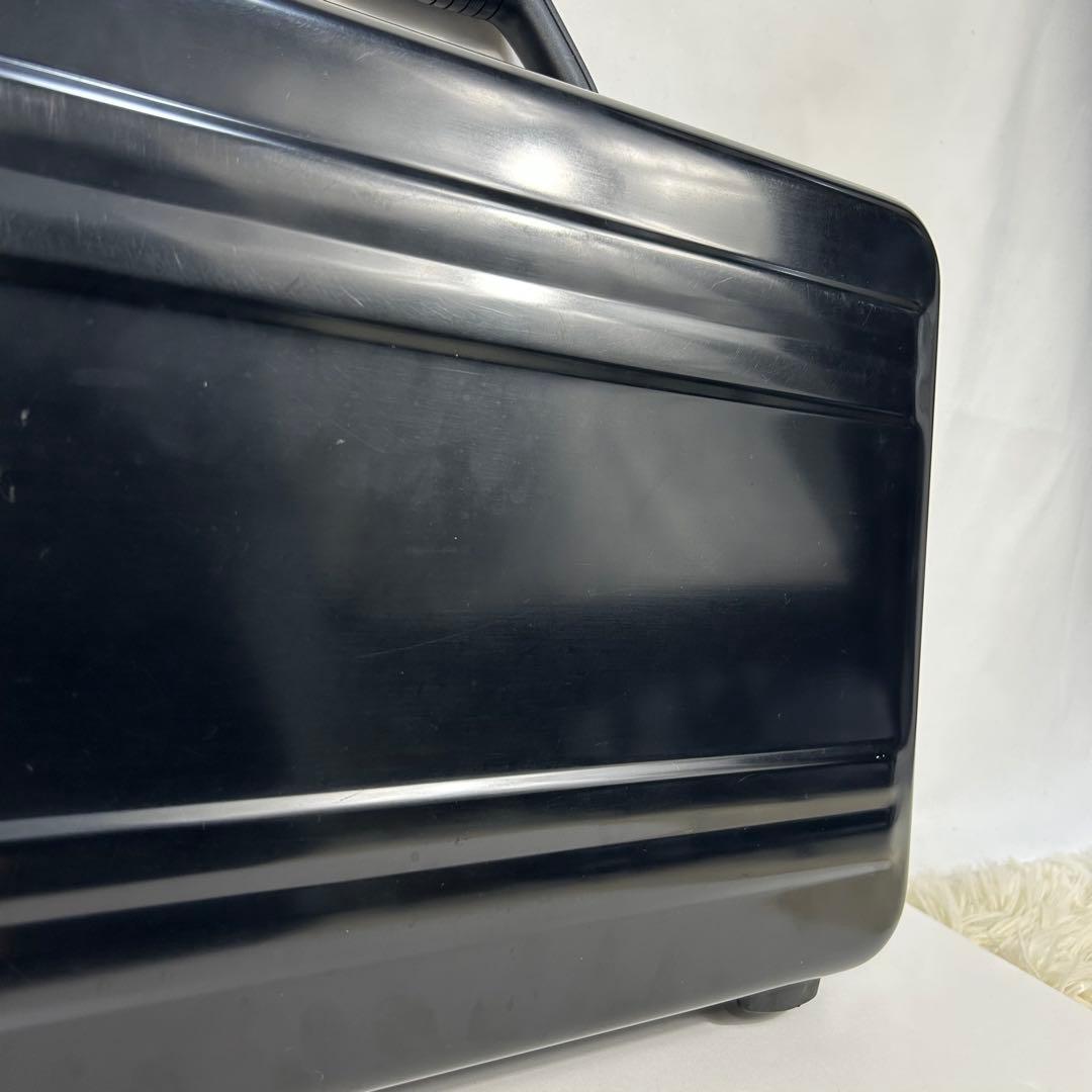 ギャランティー付き ゼロハリバートン アタッシュケース 軽量 ブラック