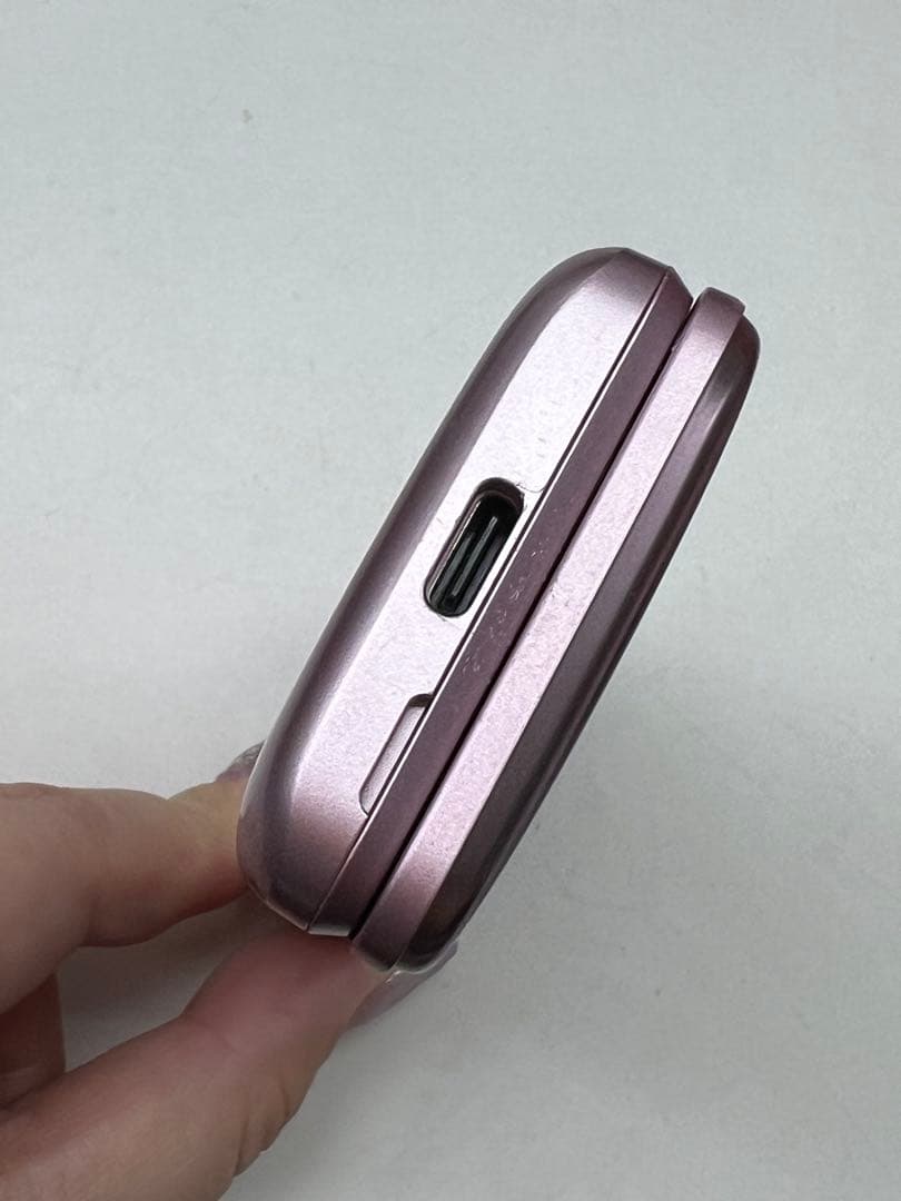 W6A621◆ DIGNO ケータイ3 SIM解除済み 903KC 携帯電話