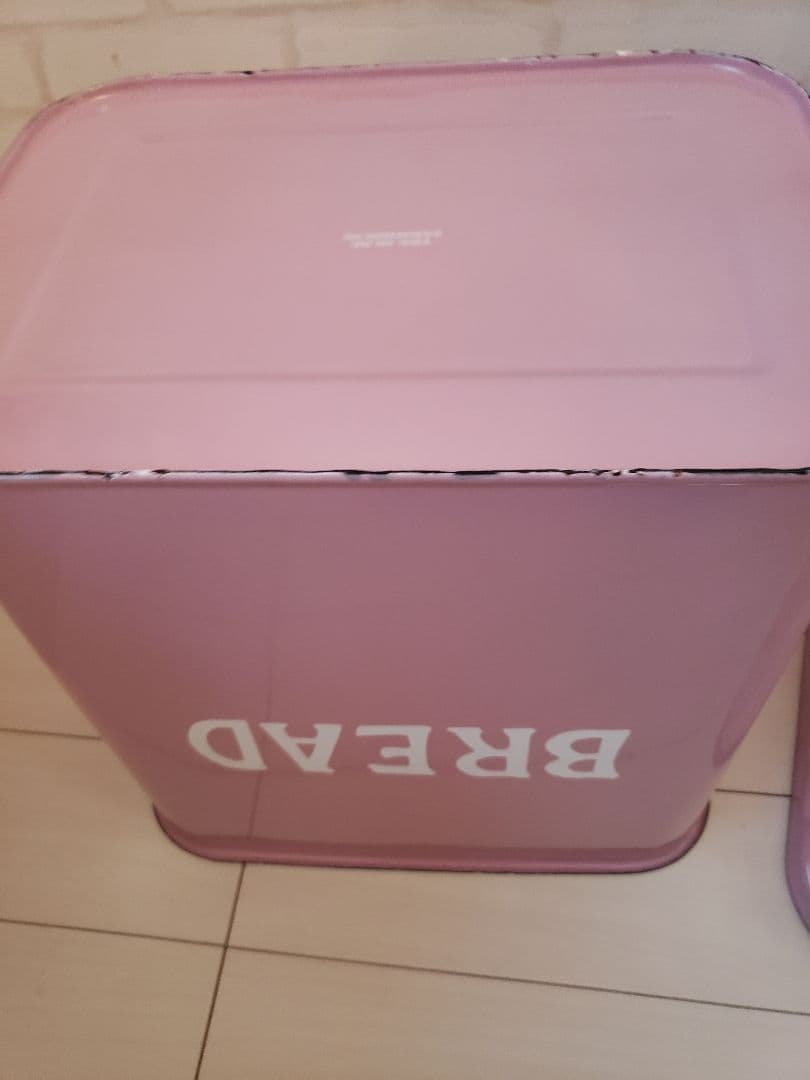 オールドファームハウスホーロー缶