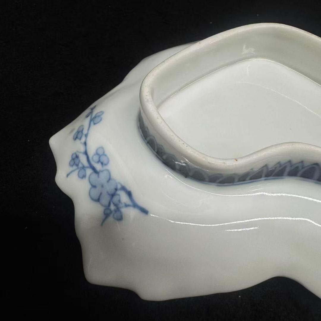 柿鍋島様式　濁手 色絵 染錦梅花に人物文木の葉形　5枚