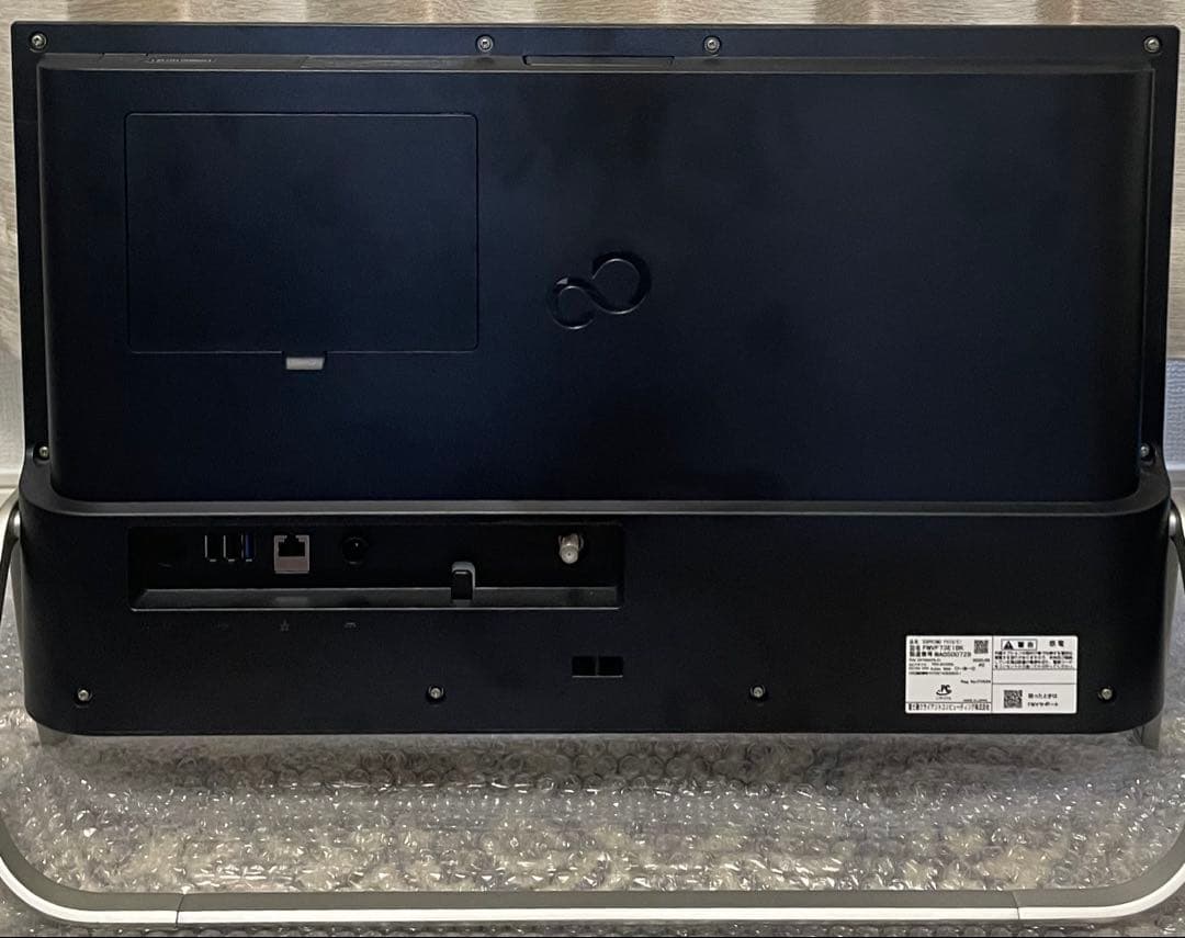 Windowsデスクトップ ESPRIMO FH73/E1 i7-8565 8GB 512GB SSD