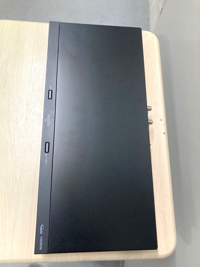 めっちゃ綺麗　リモコン新品　シャープ　AQUOS ブルーレイ　BD-NW520