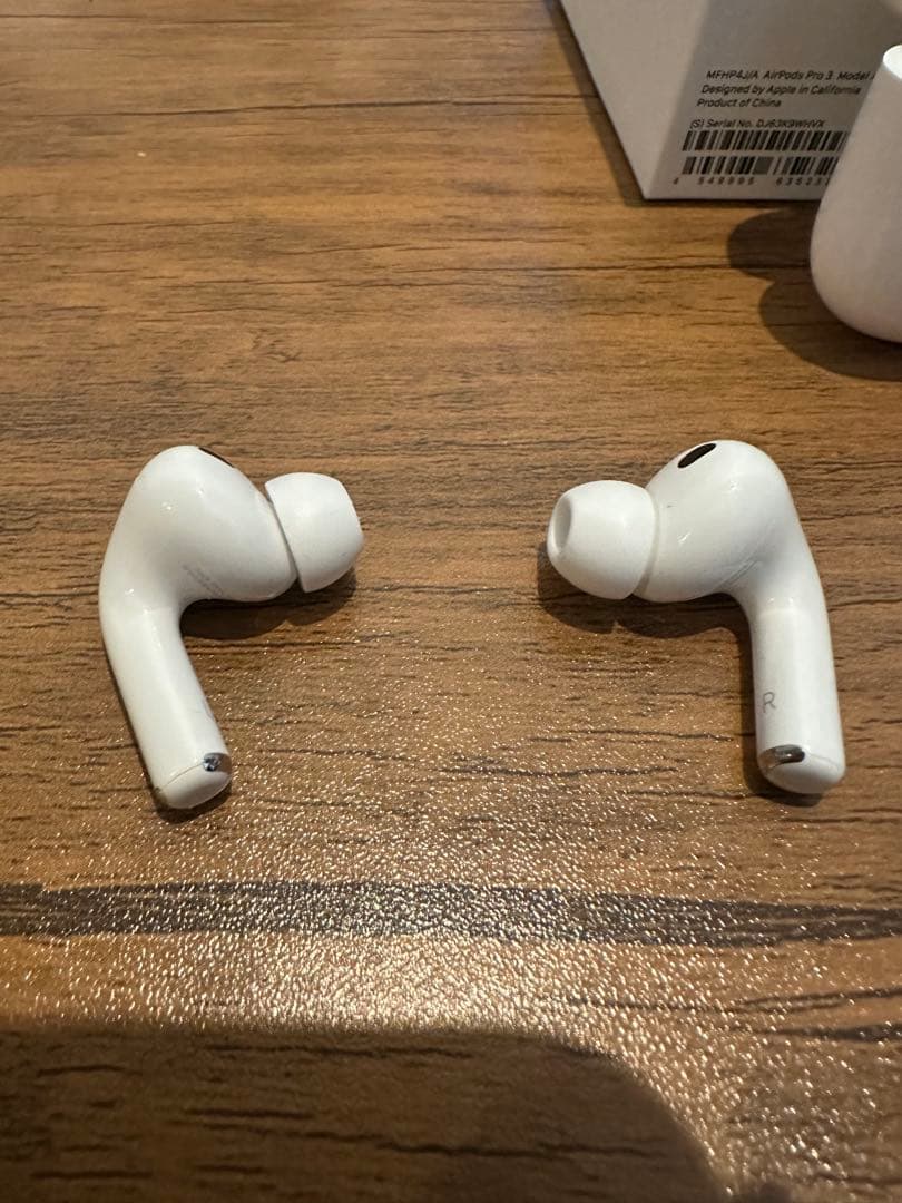 Apple AirPodsPro3 箱、イヤーピース付き