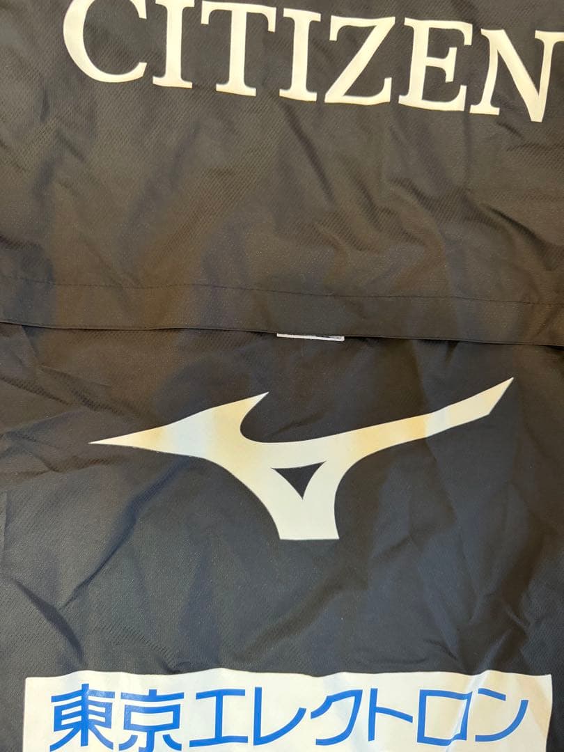 【新品未使用】ヴァンフォーレ甲府　ウィンドブレーカー　XLサイズ