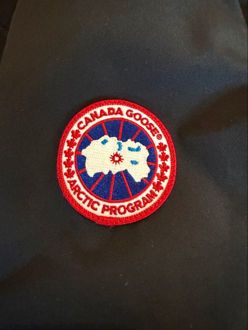 値下げ交渉可能‼️カナダグース　カムループス Mサイズ