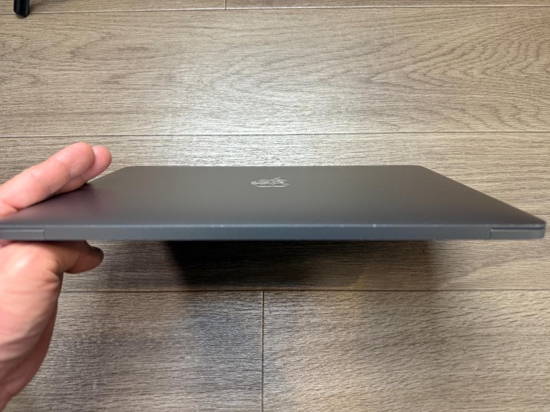 Apple MacBook Pro 13インチ M2 256GB