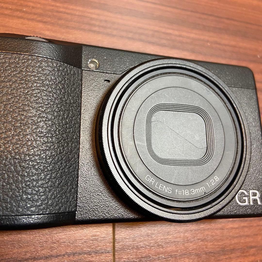 RICOH GR Ⅲ デジカメ ほぼ新品 4929