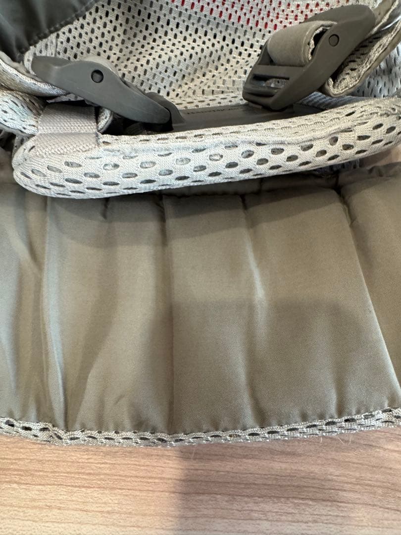 BABYBJÖRN HARMONY ベビービョルン　ハーモニー　シルバー