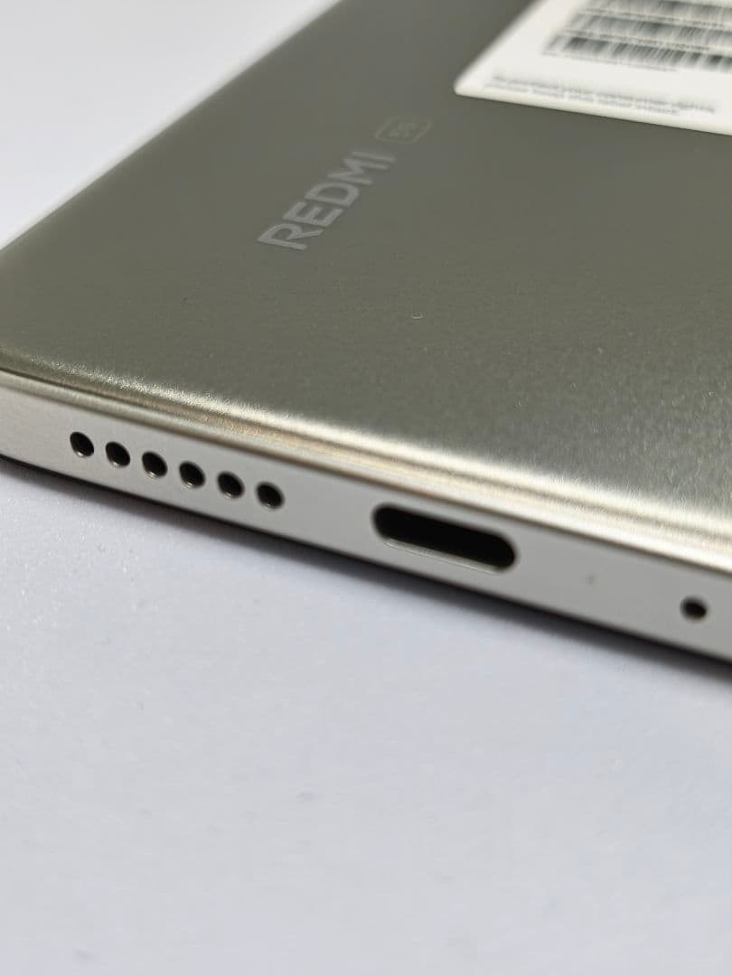 ほぼ新品！Redmi 15 5G 本体 チタングレー ケース2個＆フィルム5枚