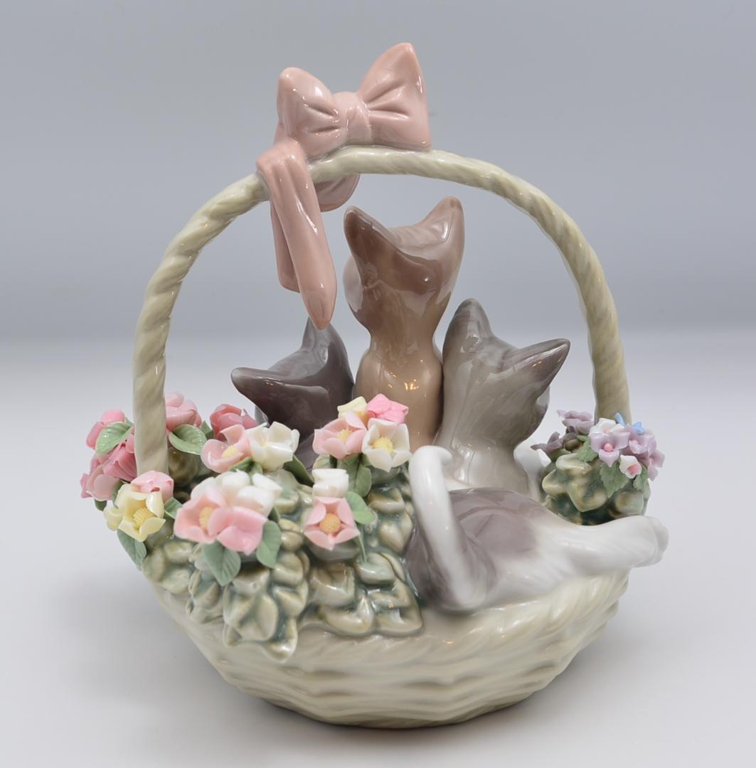 かごの中の3匹の仔猫　＃1444　★リヤドロ　スペイン　光沢仕上げ　ヴィンテージ