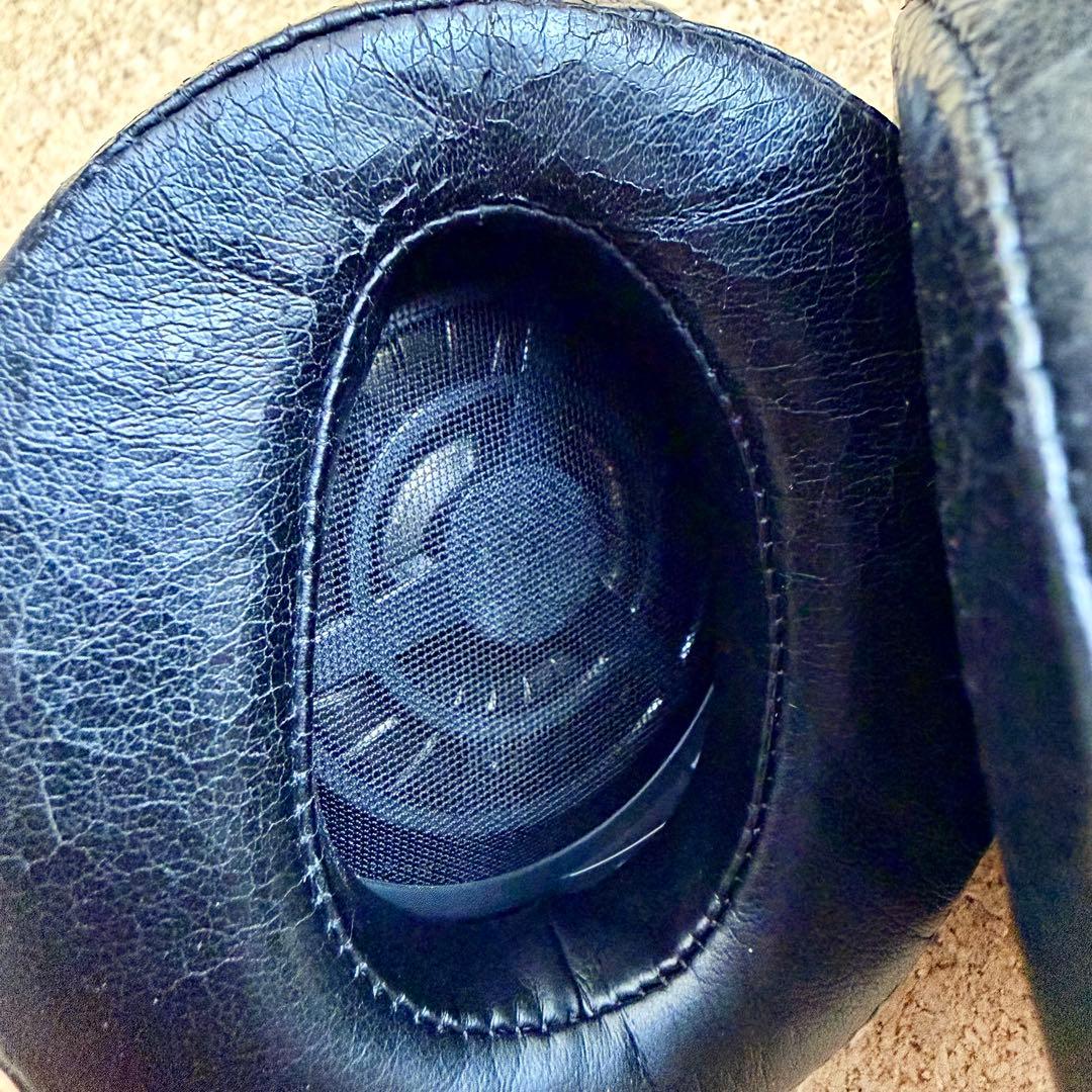 ハイレゾ音源対応のSONY製有線ヘッドホン「MDR-Z7」