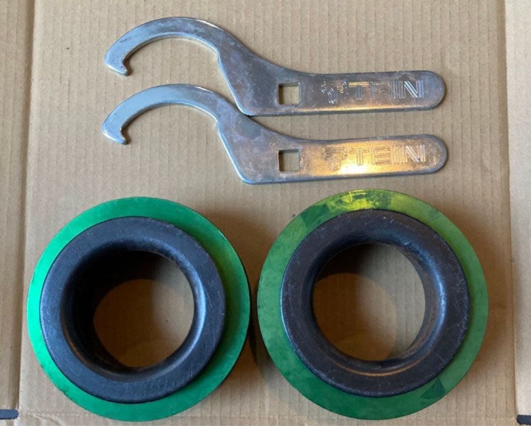 TEIN テイン ストリートベイシス ノア ヴォクシー ZRR80W