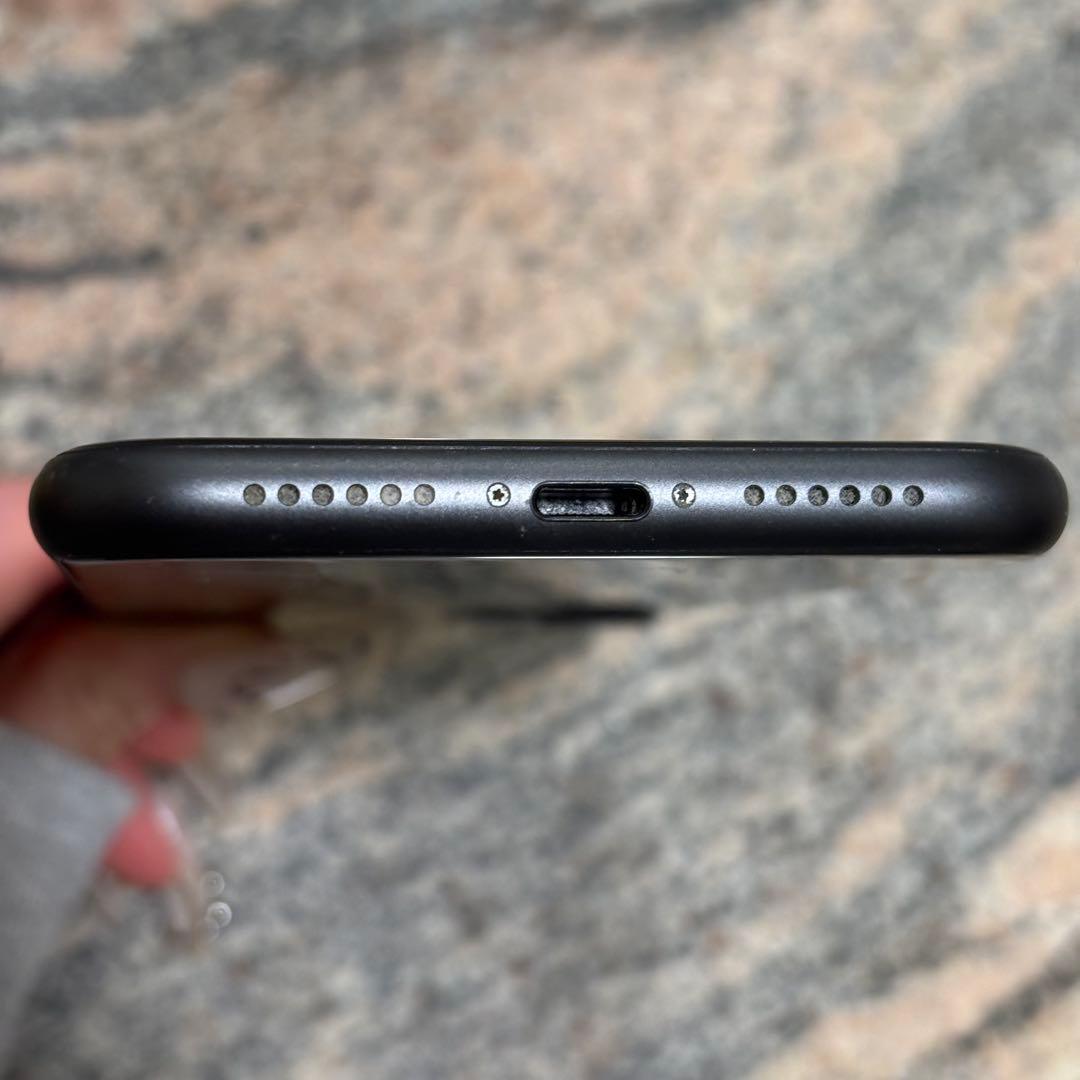 【極美品】iPhone11 ブラック 128GB