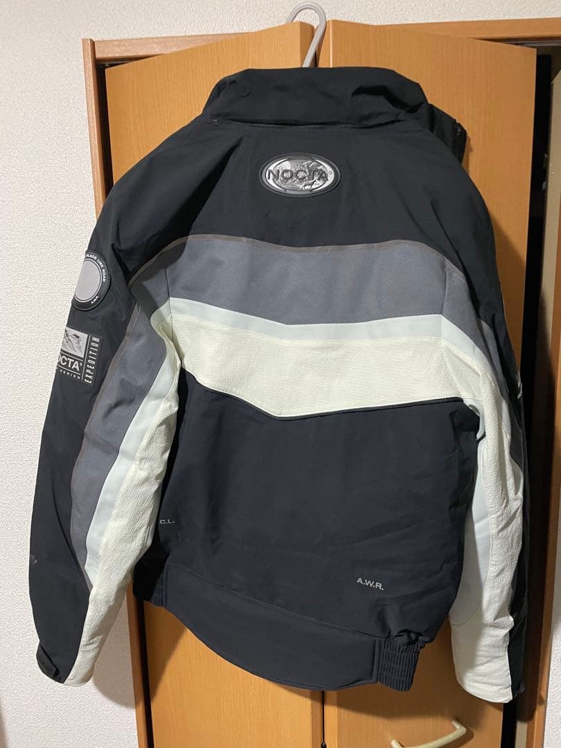 Nike NOCTA ダウンジャケット 黒/白