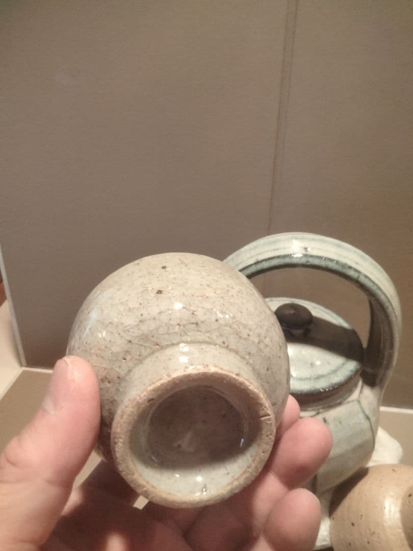 絶品　小代焼中平窯　藁灰釉後手急須(面取)　追加サービスで高級湯呑み　ぐい呑み