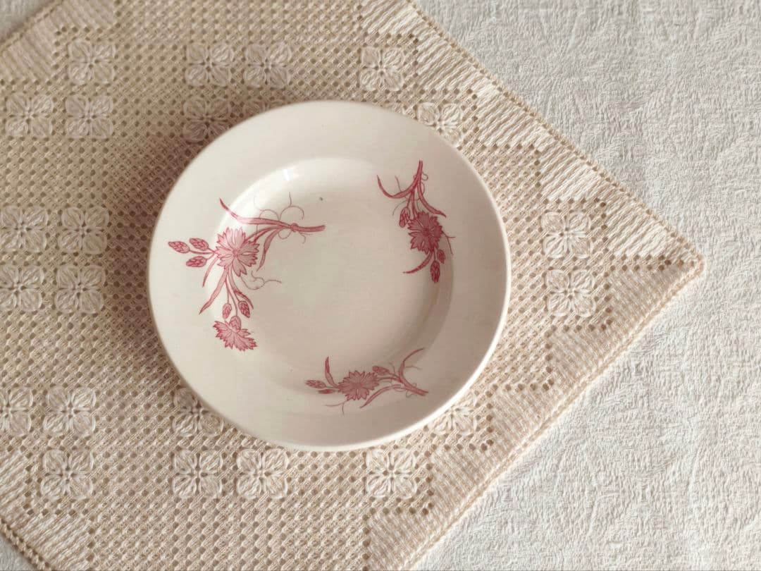 【mkuさま】vintage plate ❀ 矢車菊の 小さめ プレート