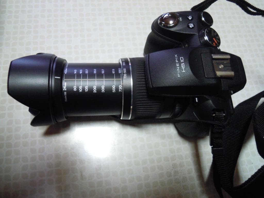 Fujifilm HS10 デジタル一眼レフ