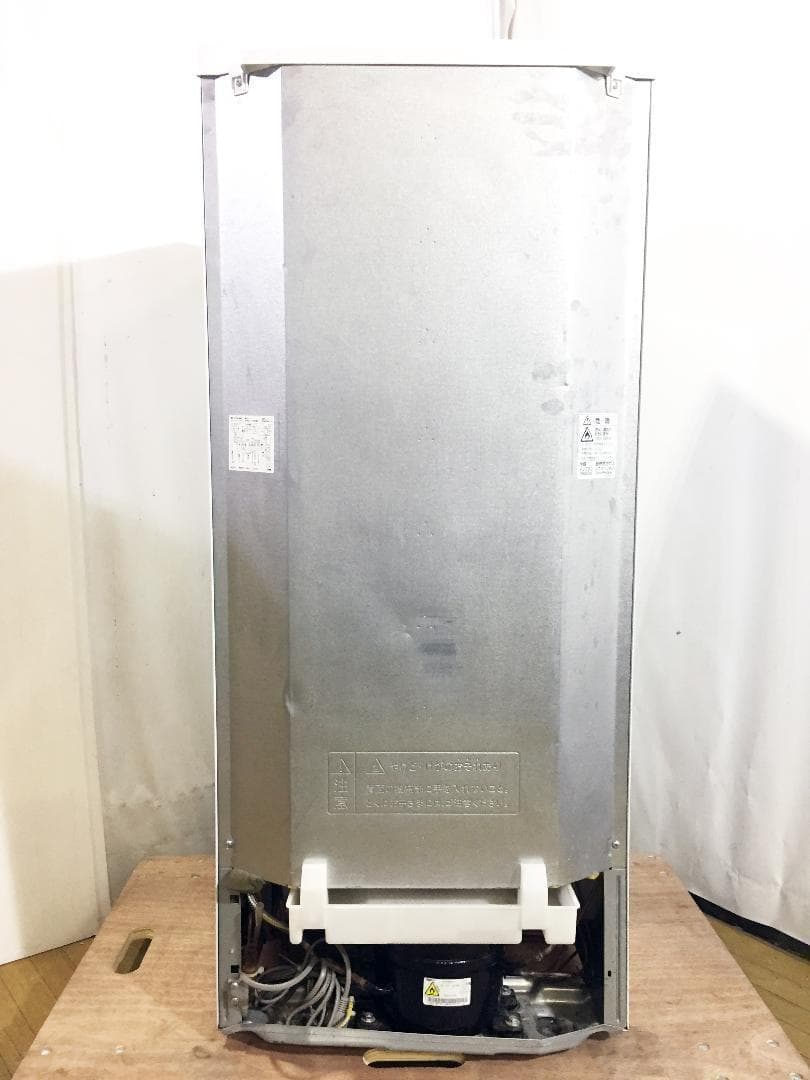 30日迄！送料無料★SHARP 137L 冷蔵庫【SJ-14W-W】