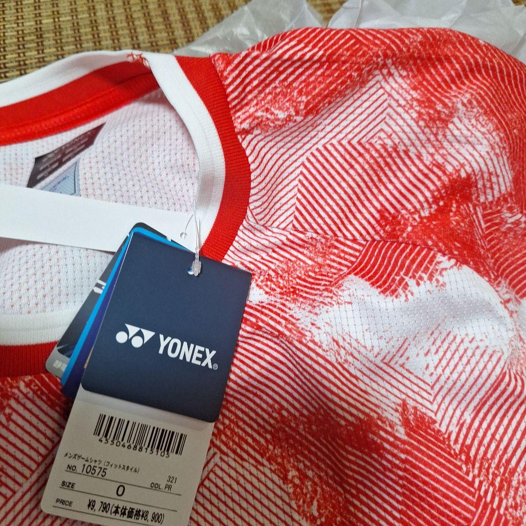 新品未使用YONEX ビアクセルセンモデル ゲームシャツ　レッド
