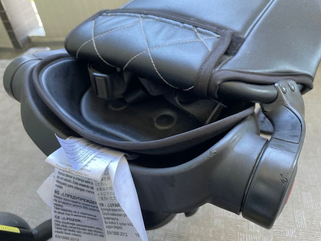 スマートトライク STR7 アーバンブラック