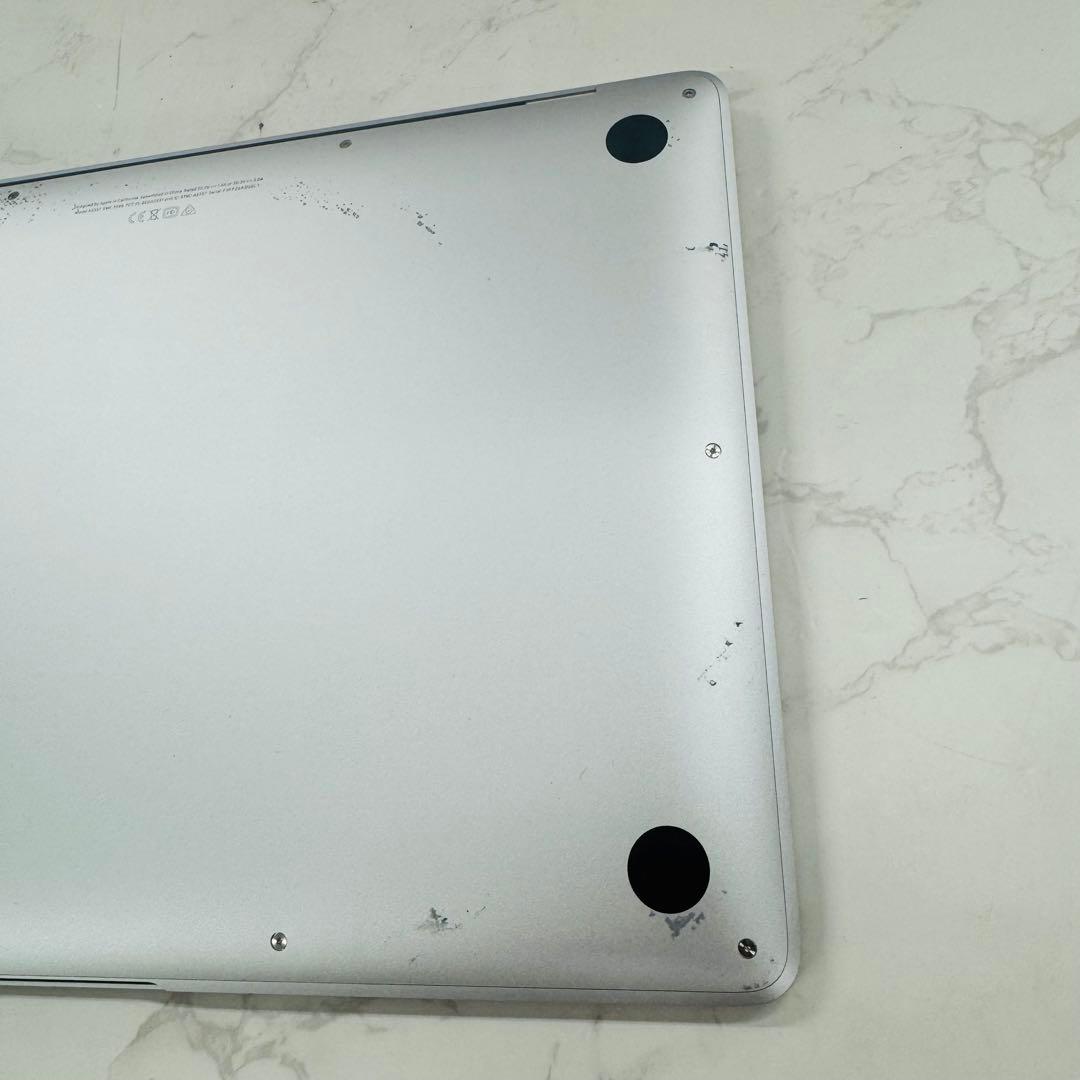 MacBook Air 13インチ 2020 M1 8GB 256GB