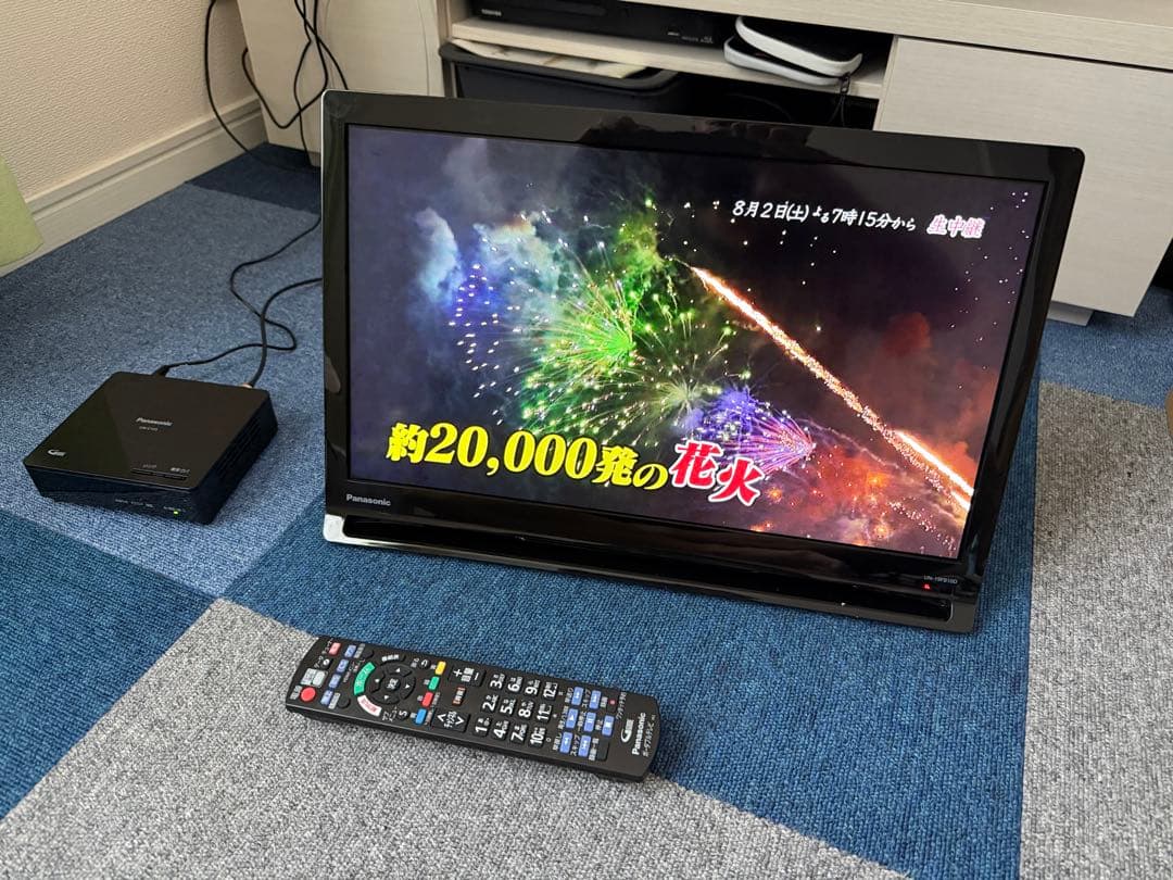 Panasonic VIERA 19インチ UN-19J10-K 本体