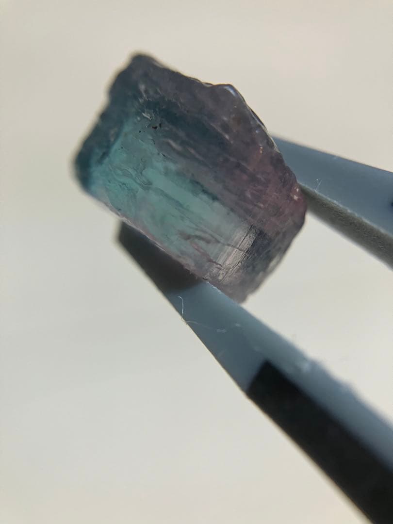 バイカラートルマリン　原石