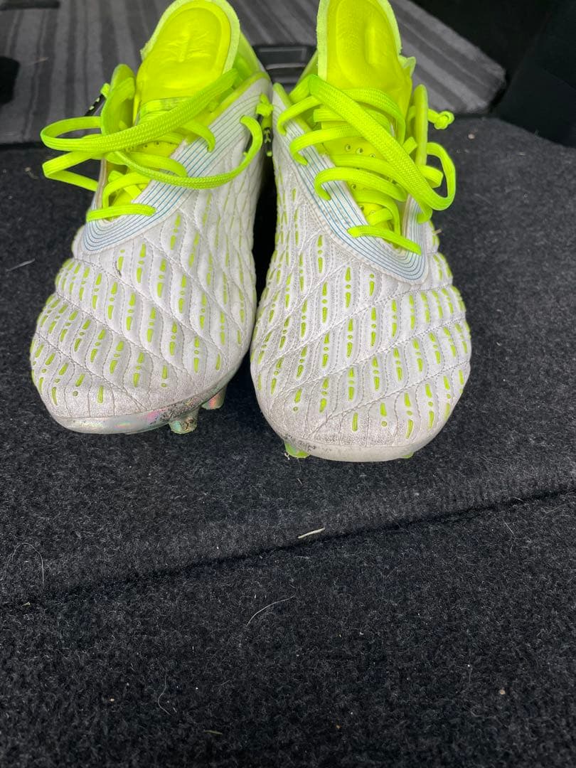 3D プロテクト ヒール サッカーシューズ