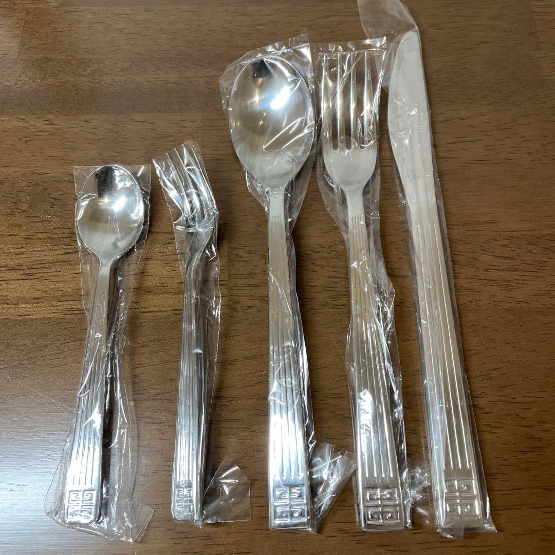 GIVENCHY✨カトラリー✨新品未使用✨