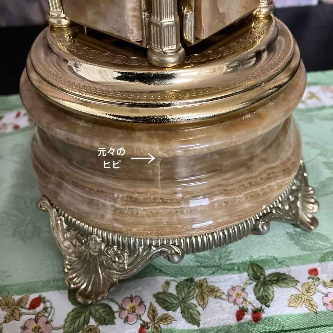 イタリア製オルゴール付き大理石シガレットケース葉巻入れ（曲は「白鳥の湖」）