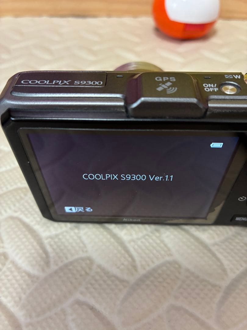 美品　nikon coolpix s9300 デジタルカメラ
