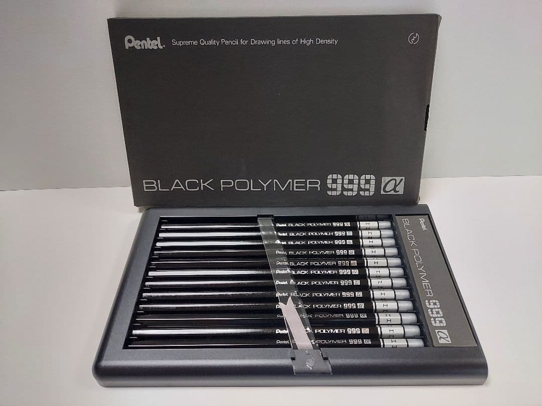 Pentel BLACK POLYMER 999 α 12本入り　レトロ鉛筆